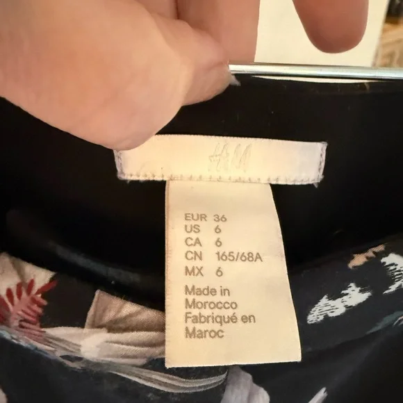 H&M Crane Print Satin Wide Leg Trousers High Waist Floral Size 6 - Picture 8 of 12